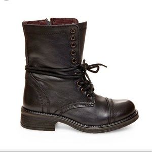 Steve Madden “Tropa” 2.0 Leather Combat Boot